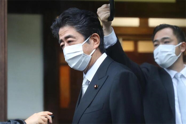 安倍晋三做了几年首相?9年(2020年9月卸任)