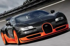 世界上最快的跑车：布加迪威龙Super Sport(吉尼斯认证)