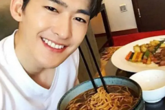 张翰牛肉面事件是什么梗?明星娱乐新闻(网络热梗)