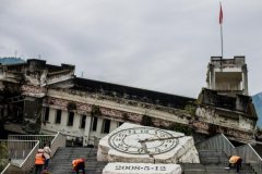 5.12汶川大地震是几级?里氏8.0级(由中国地震局测定)
