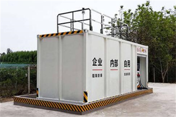 开撬装加油站多少钱?最低80万起(有两种类型)