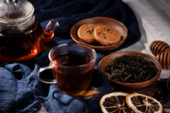 金骏眉是什么茶?红茶(红茶中正山小种的分支)
