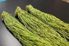 贡菜是不是莴笋晒干的?不是(属于两种不同的食物)