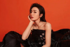 秦岚最近热播的电视剧是什么?闪耀的她(秦岚王阳主演)