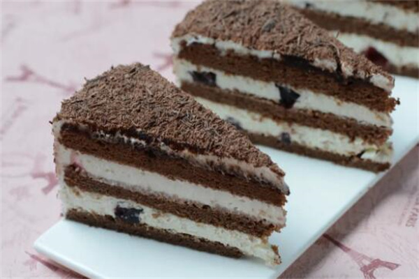黑慕斯蛋糕是什么梗?代表甜蜜的感情(网络用语)